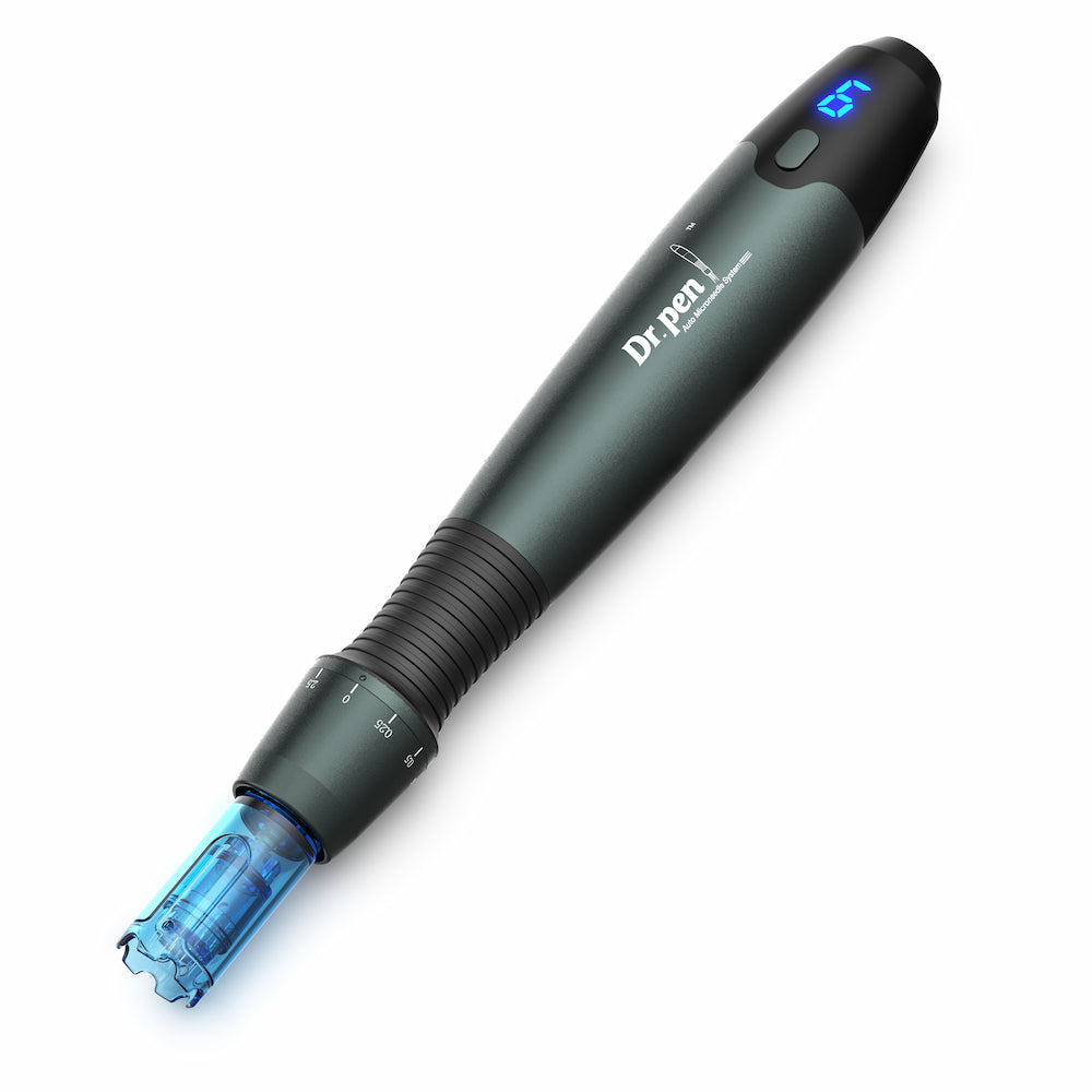 Dr. Pen A20 microneedling-caneta com cabeça de agulha azul, display digital e profundidade de agulha ajustável para rejuvenescimento avançado da pele e estimulação de colágeno.