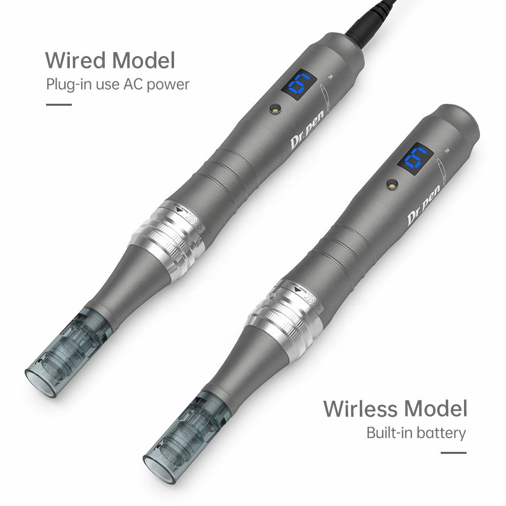 Comparação entre Dr. Pen M8 modelo com fio e modelo sem fio com bateria embutida, ambos com cabeça de agulha montada.