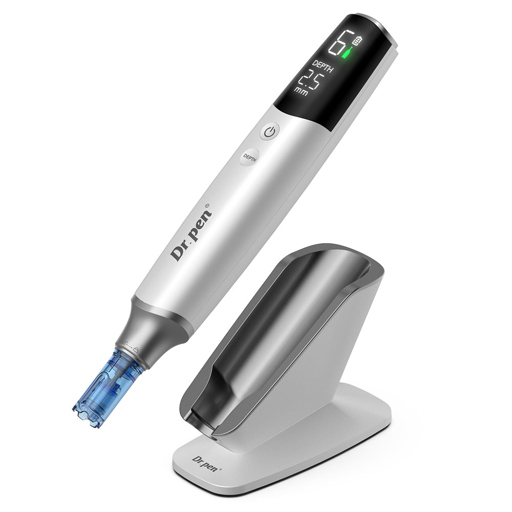 Dr. Pen M9 caneta de microneedling com visor digital e suporte incluído para microneedling segura e profissional em casa ou na clínica.