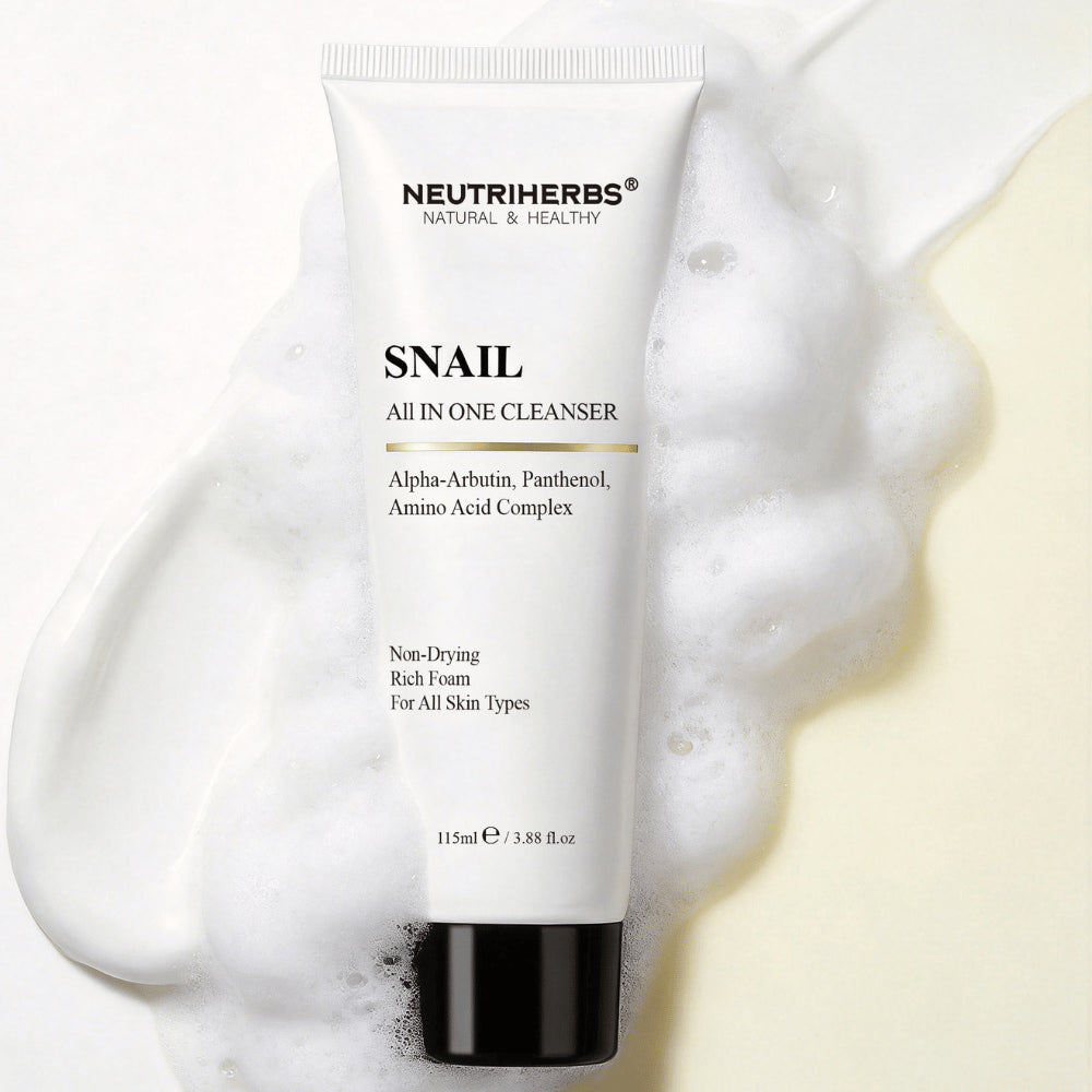 Neutriherbs Snail All In One Cleanser com espuma de limpeza – limpeza facial suave que remove eficazmente sujidade, sebo e maquilhagem sem secar a pele.